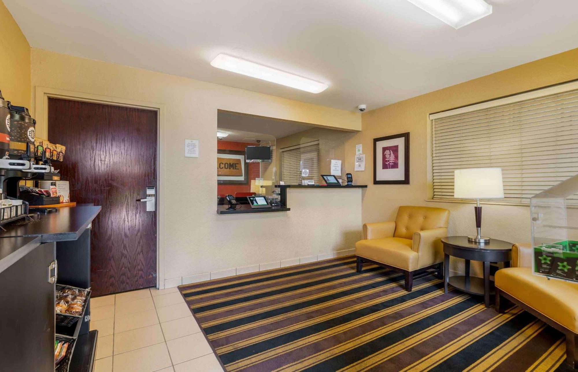 Extended Stay America Suites - Fort Lauderdale - Cypress Creek - Andrews Ave Oakland Park Exterior foto