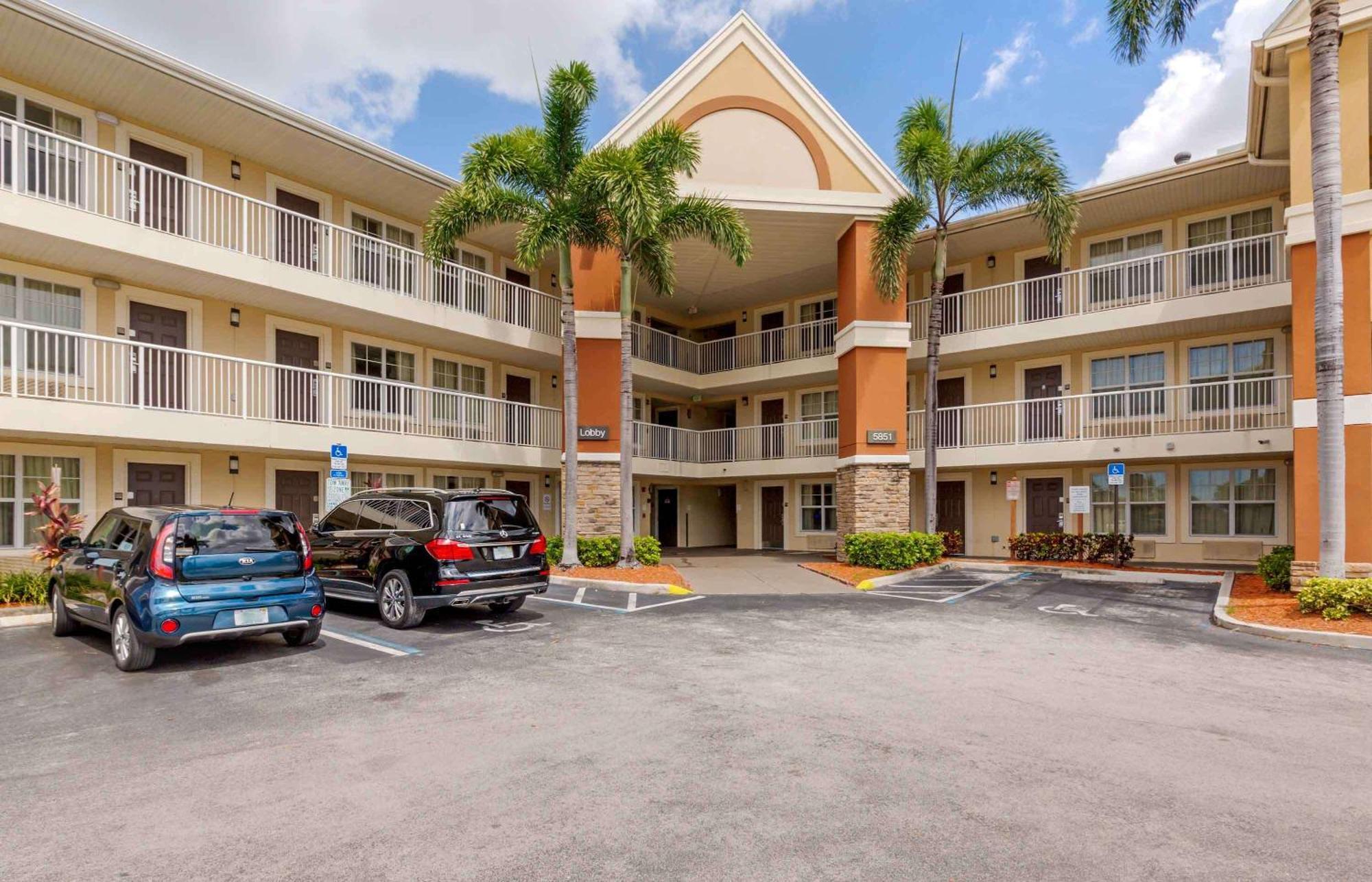 Extended Stay America Suites - Fort Lauderdale - Cypress Creek - Andrews Ave Oakland Park Exterior foto