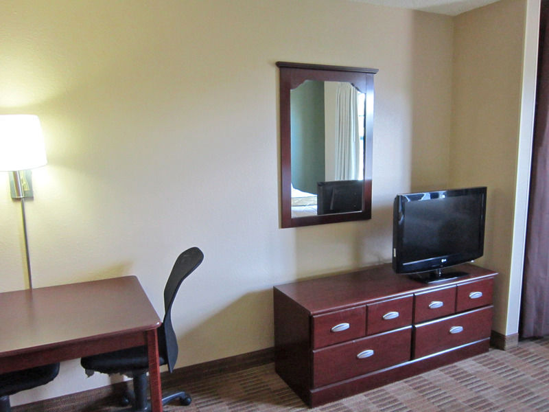 Extended Stay America Suites - Fort Lauderdale - Cypress Creek - Andrews Ave Oakland Park Exterior foto