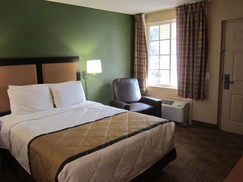 Extended Stay America Suites - Fort Lauderdale - Cypress Creek - Andrews Ave Oakland Park Exterior foto